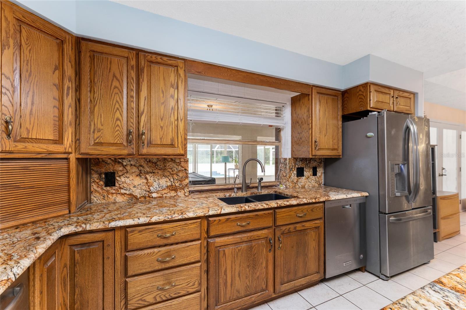 Image 9 of 33 For 553 205th Avenue