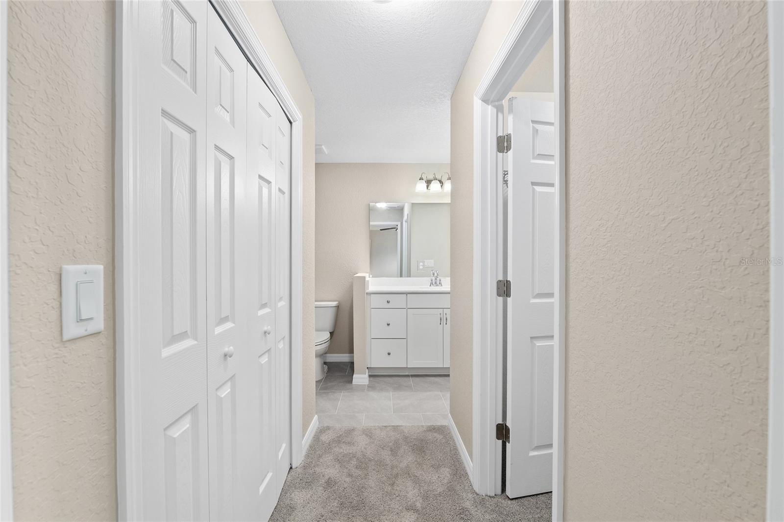 Image 11 of 31 For 17560 112th Place