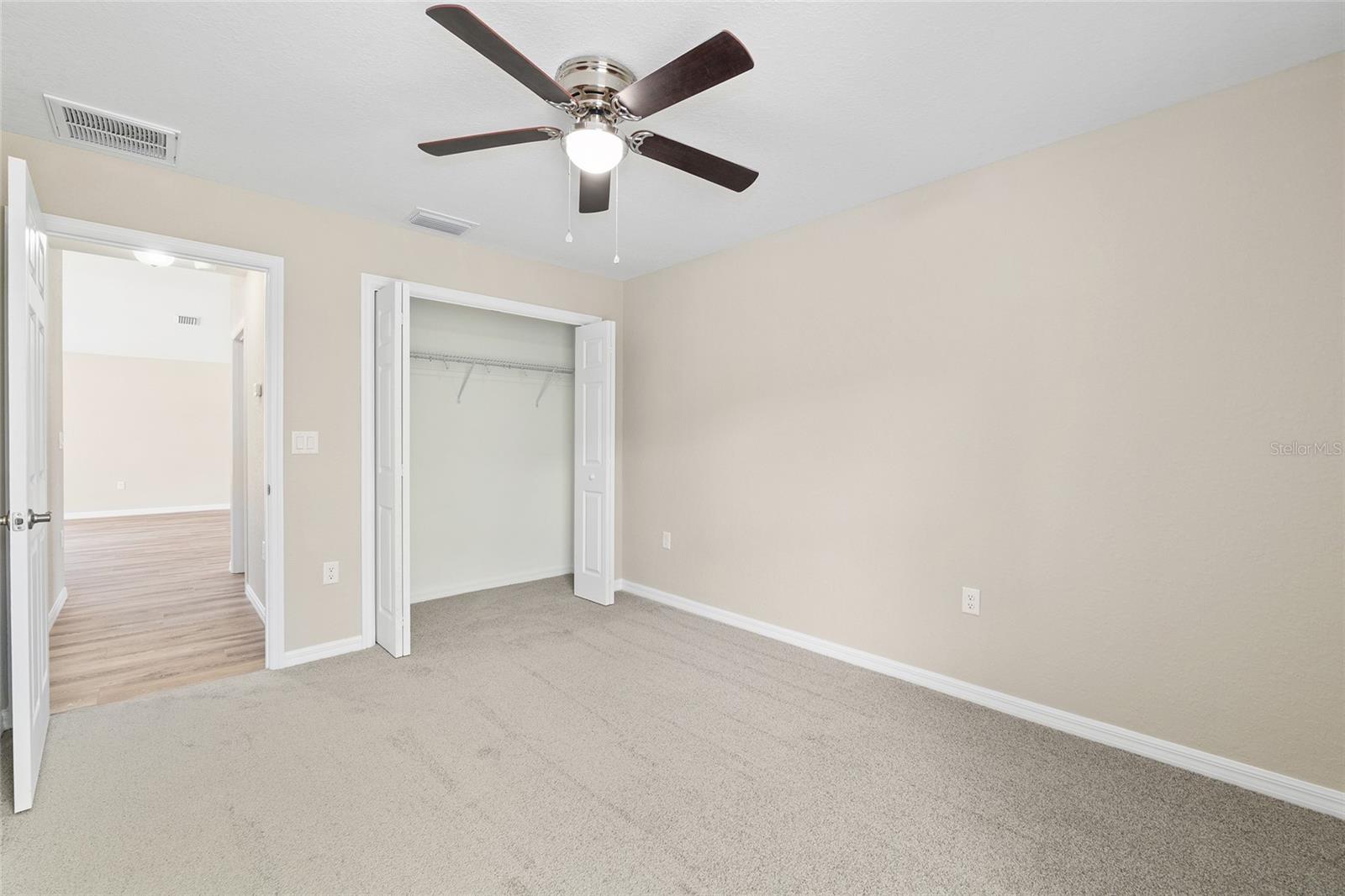 Image 19 of 31 For 17560 112th Place