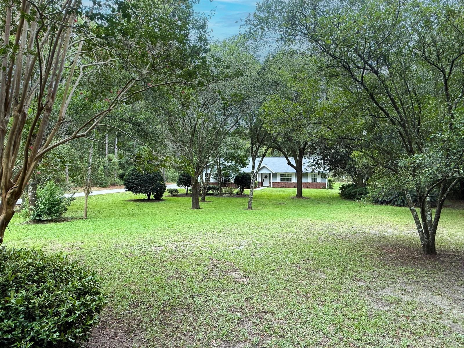 Image 3 of 41 For 20720 90th Loop