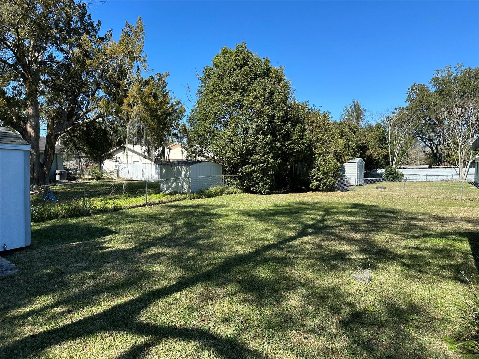 Image 11 of 51 For 1540 17th Court