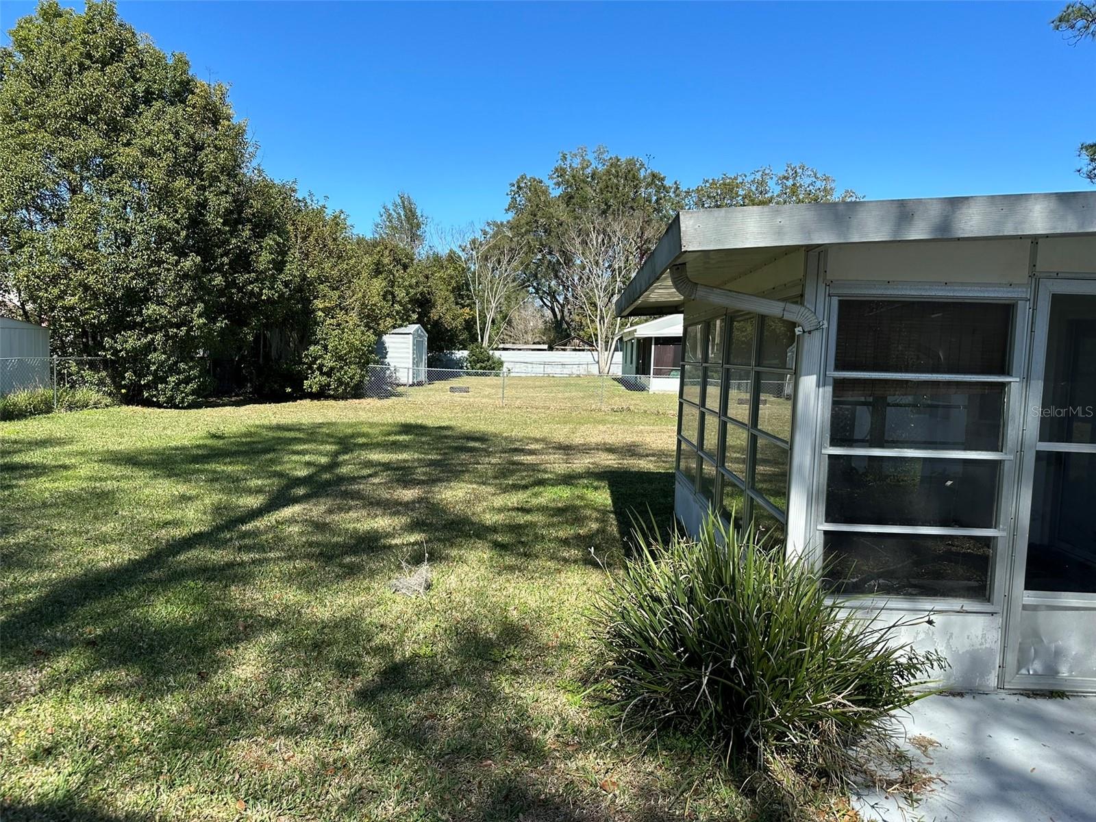 Image 12 of 51 For 1540 17th Court