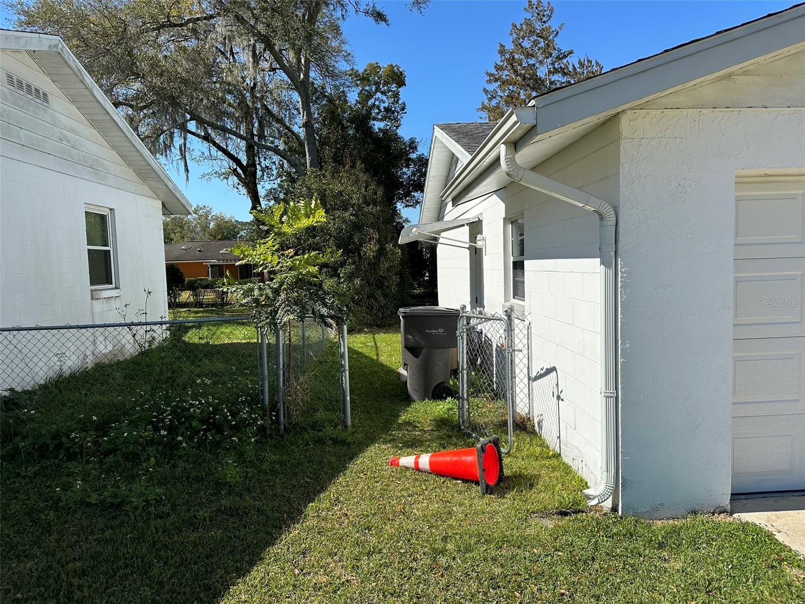 Image 4 of 51 For 1540 17th Court