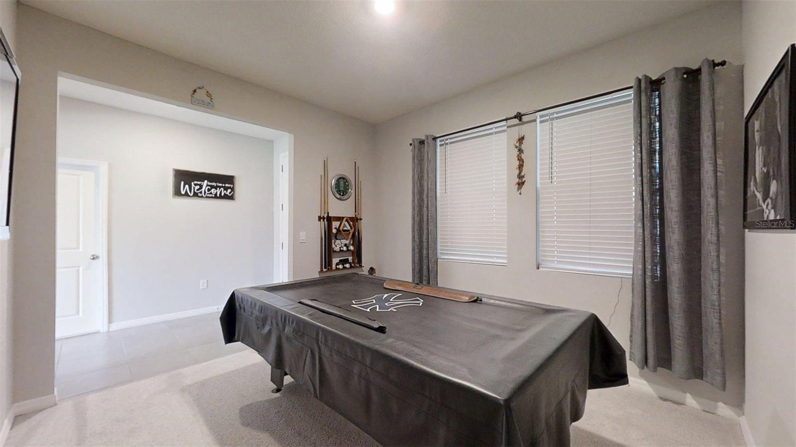 Image 33 of 73 For 8923 50th Avenue