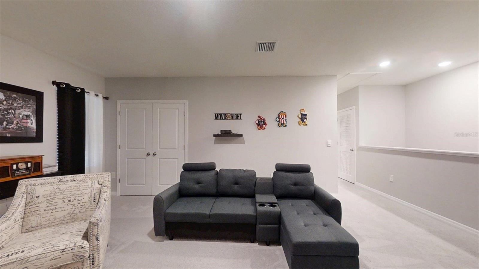 Image 45 of 73 For 8923 50th Avenue