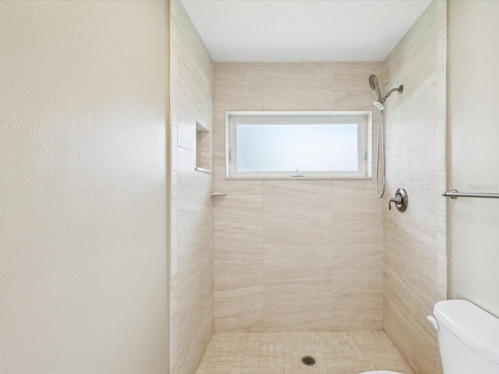 Listing photo id 29 for 9125 35th Way N