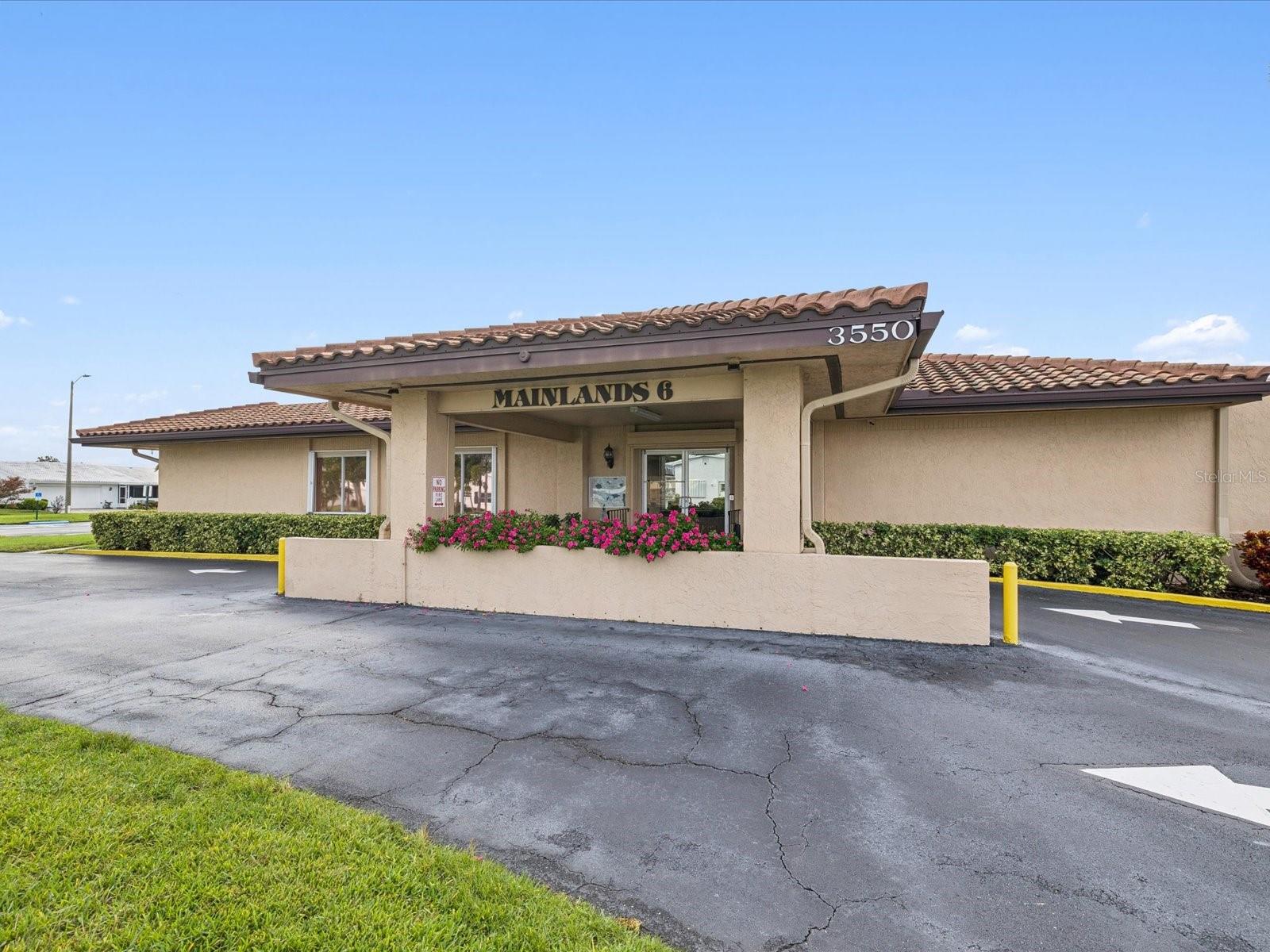 Listing photo id 50 for 9125 35th Way N