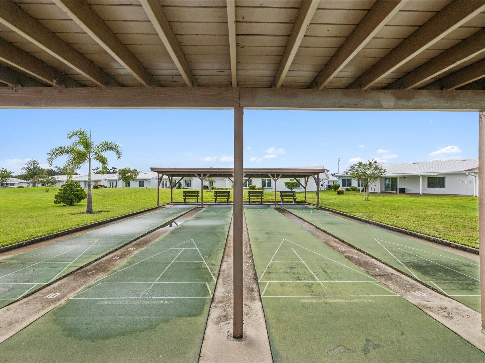 Listing photo id 59 for 9125 35th Way N