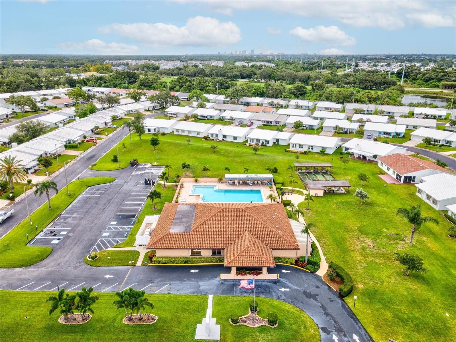 Listing photo id 62 for 9125 35th Way N