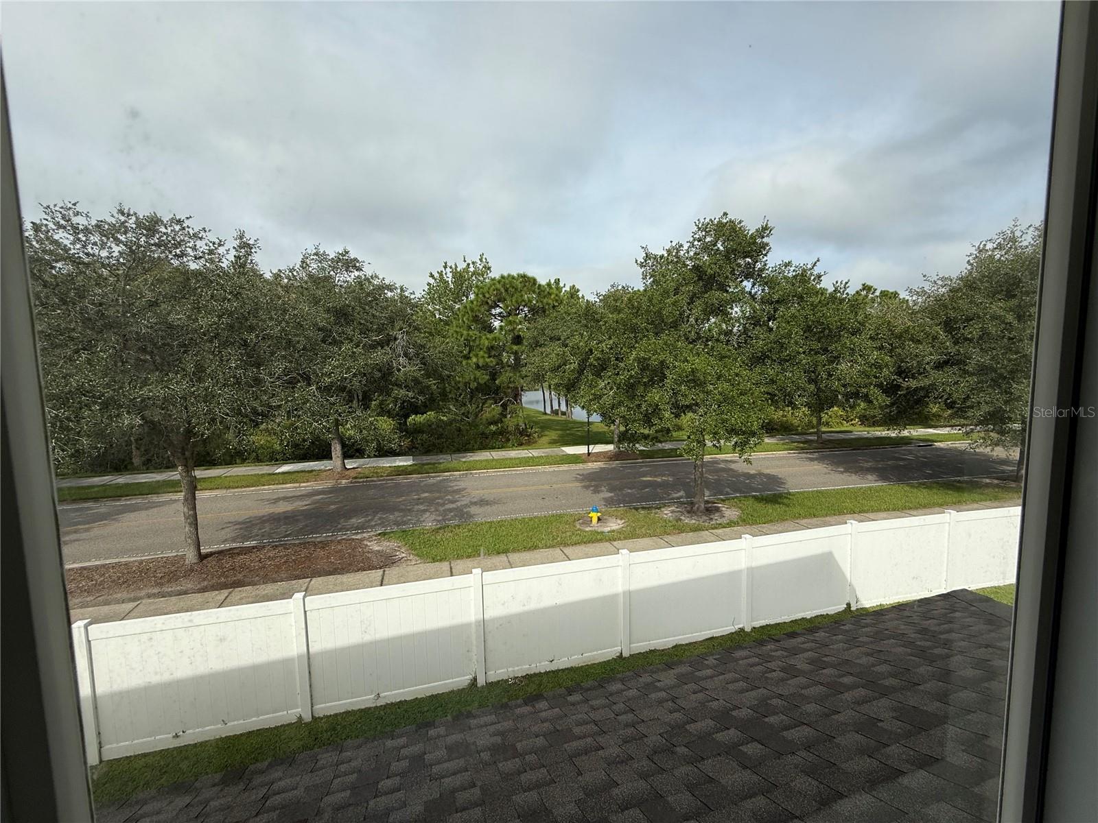 Image 16 of 28 For 20460 Needletree Drive
