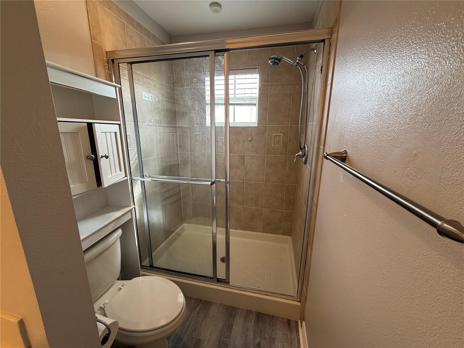 Image 27 of 28 For 20460 Needletree Drive