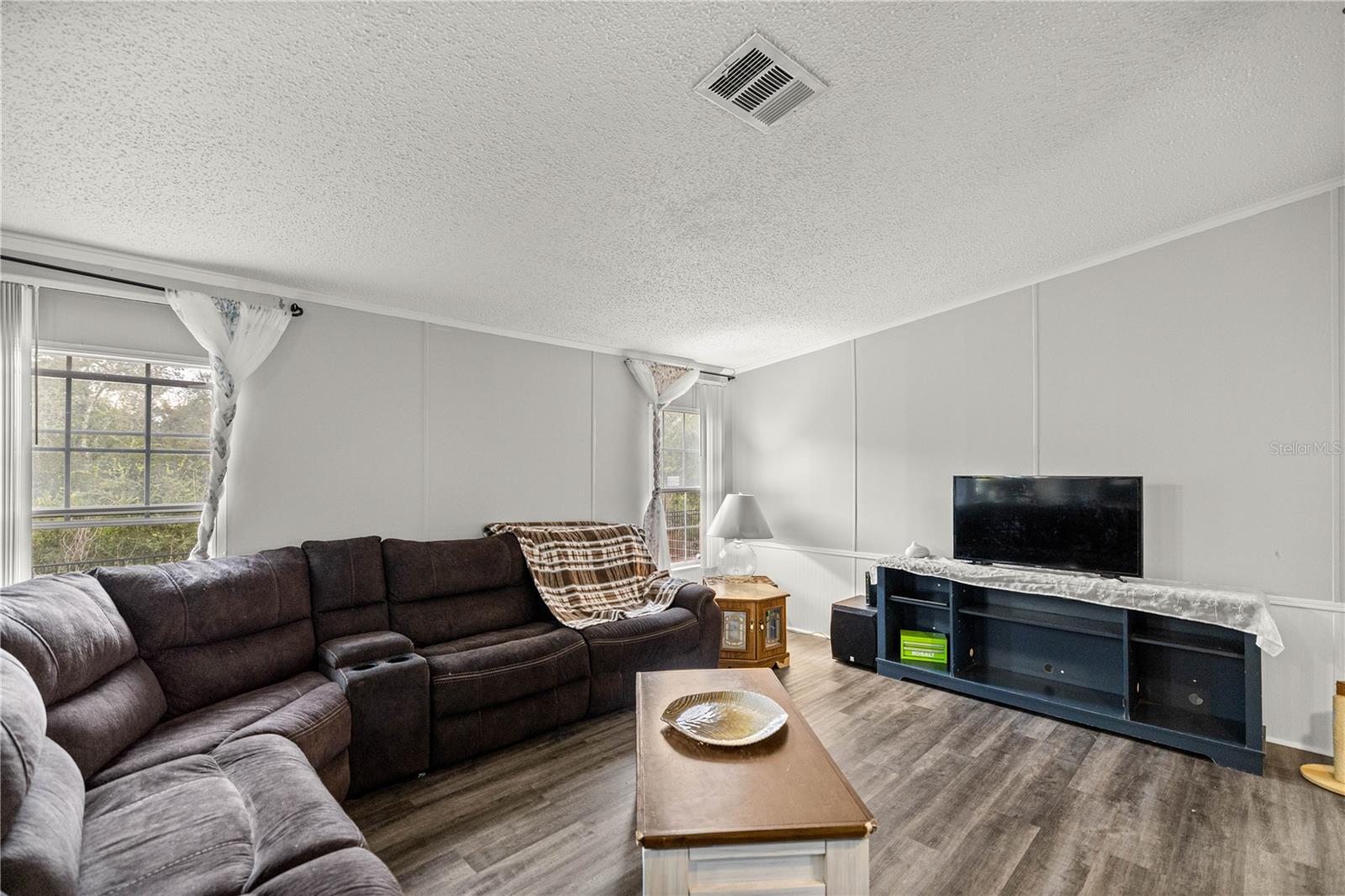 Image 4 of 45 For 15594 233rd Place