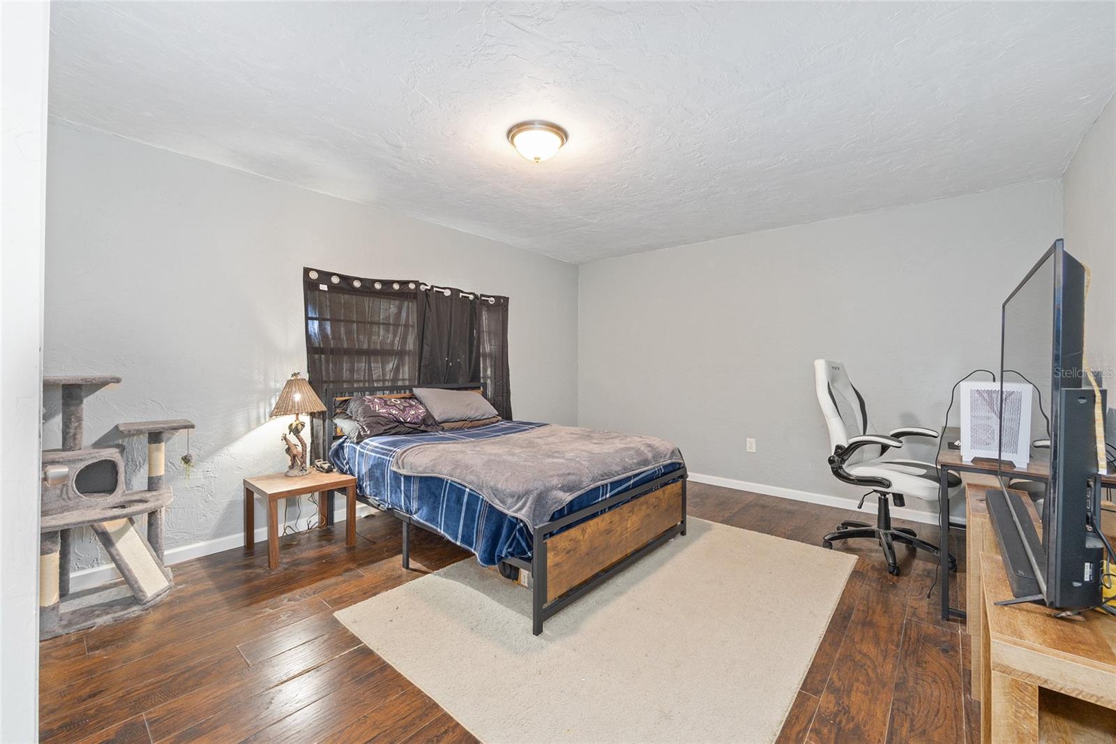 Image 15 of 34 For 15120 35th Avenue Road