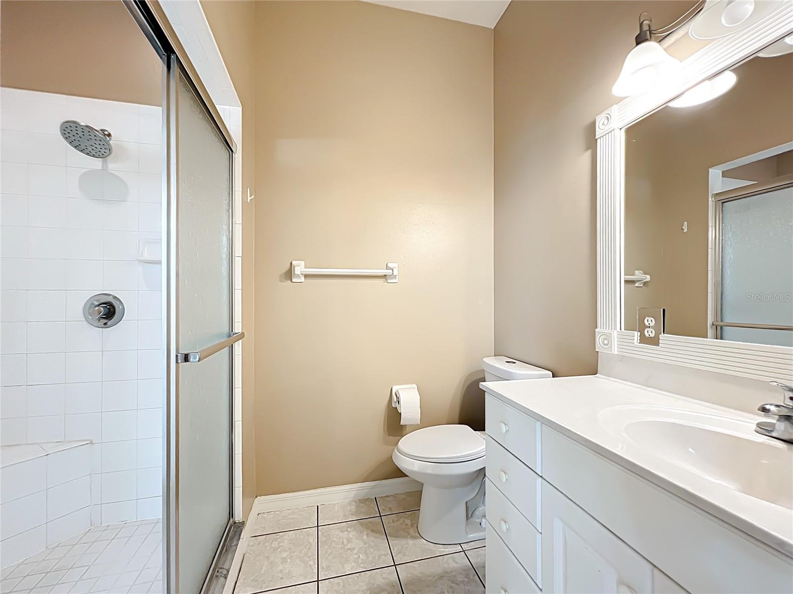 Image 17 of 50 For 6128 Landings Boulevard