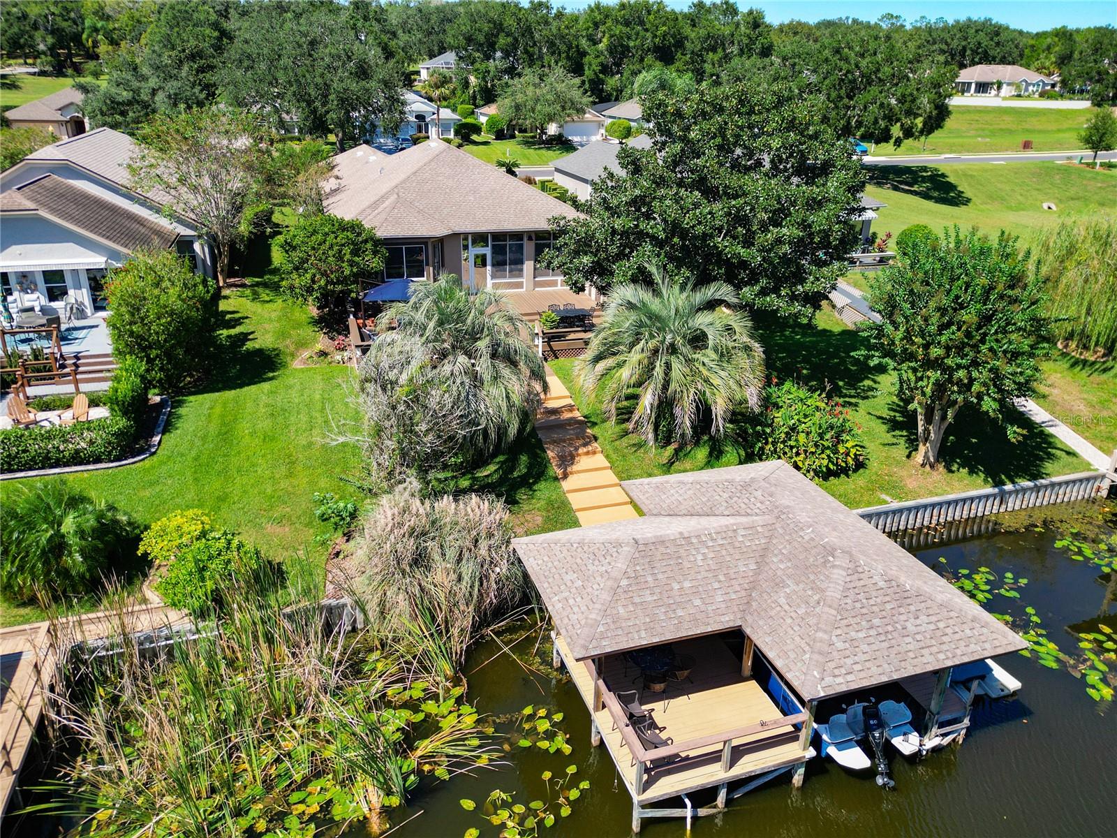 Image 36 of 50 For 6128 Landings Boulevard