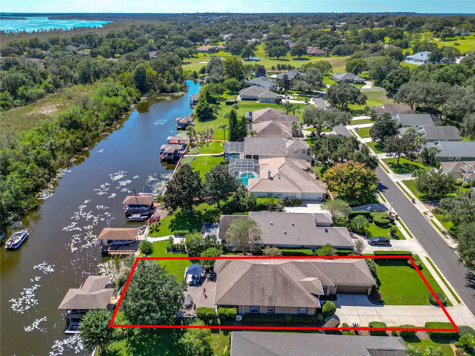 Image 40 of 50 For 6128 Landings Boulevard