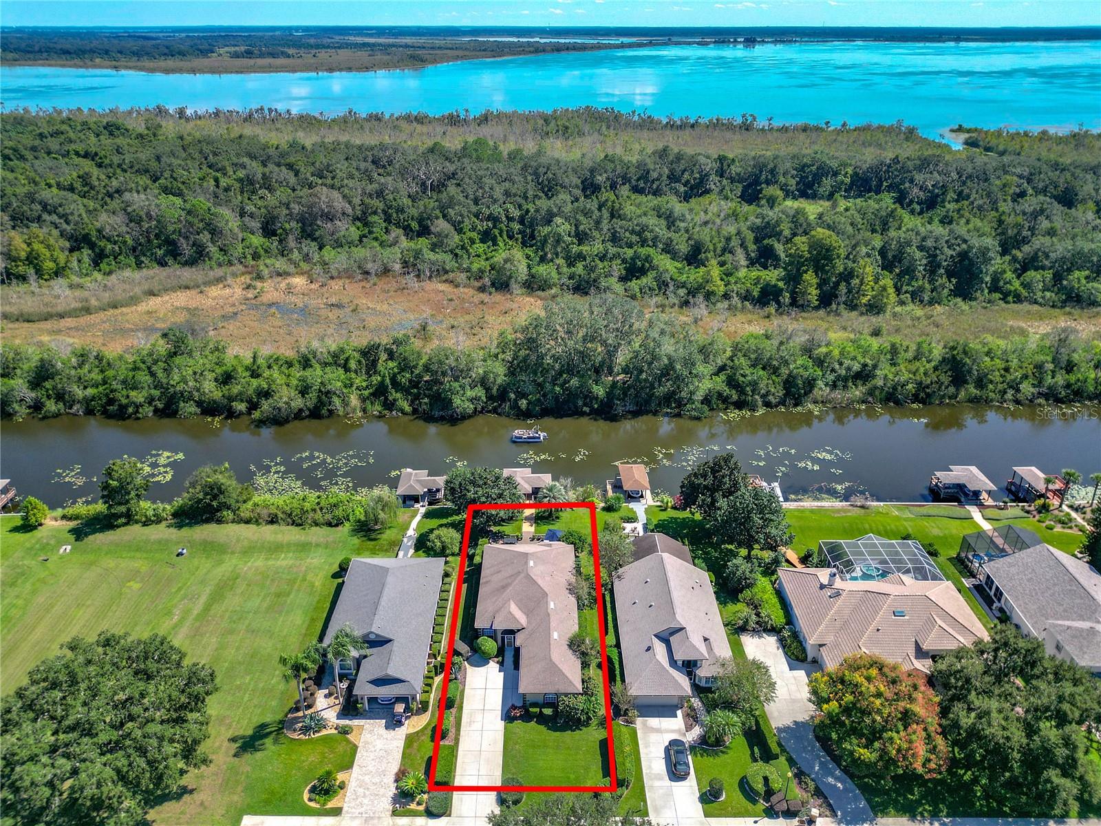Image 41 of 50 For 6128 Landings Boulevard