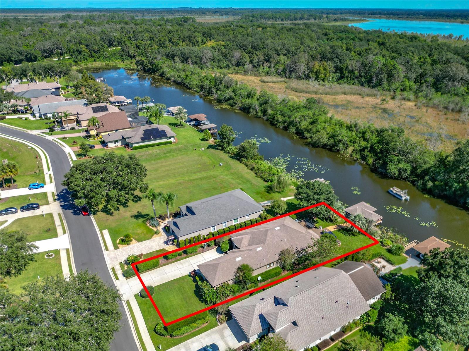 Image 42 of 50 For 6128 Landings Boulevard