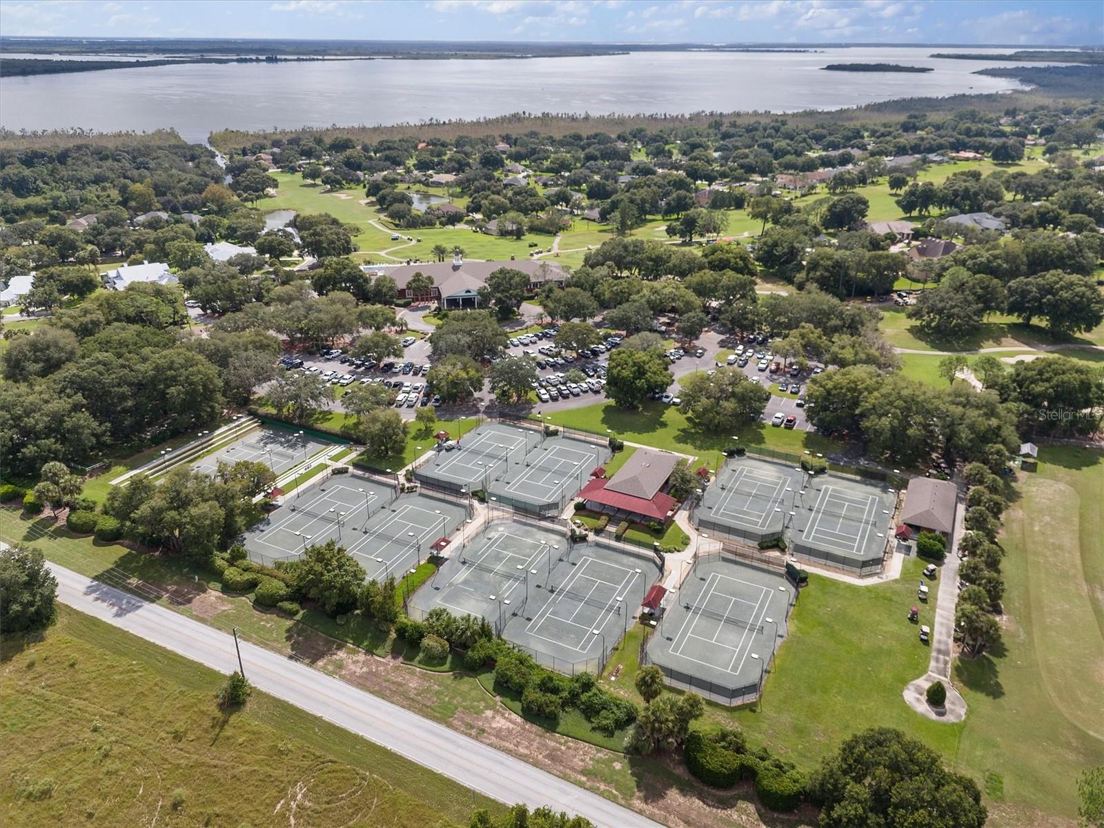 Image 49 of 50 For 6128 Landings Boulevard