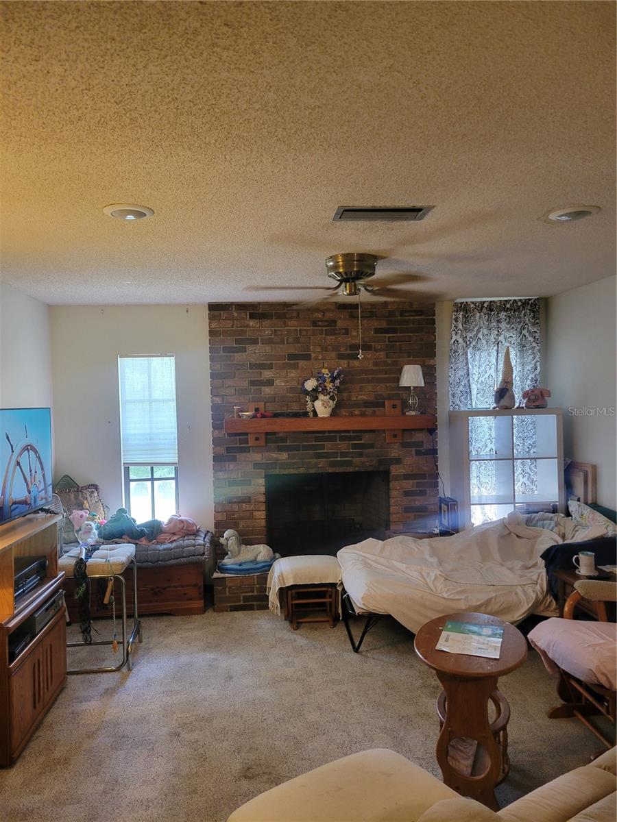 Image 14 of 38 For 4315 10th Place