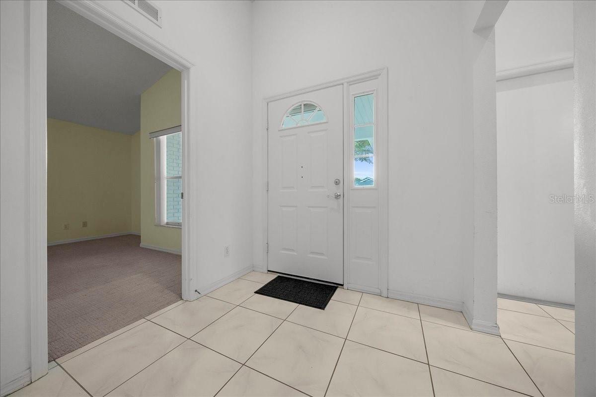 Image 6 of 37 For 9260 92nd Place Road