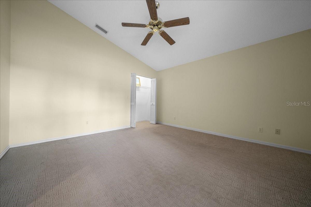 Image 7 of 37 For 9260 92nd Place Road