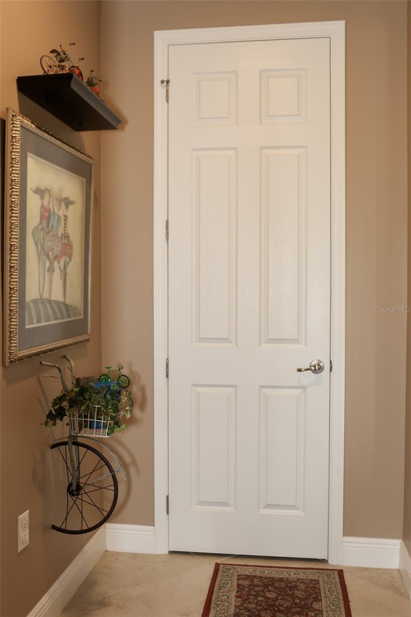 Image 17 of 97 For 9070 89th Loop Sw