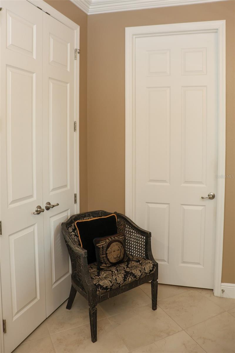 Image 67 of 97 For 9070 89th Loop Sw