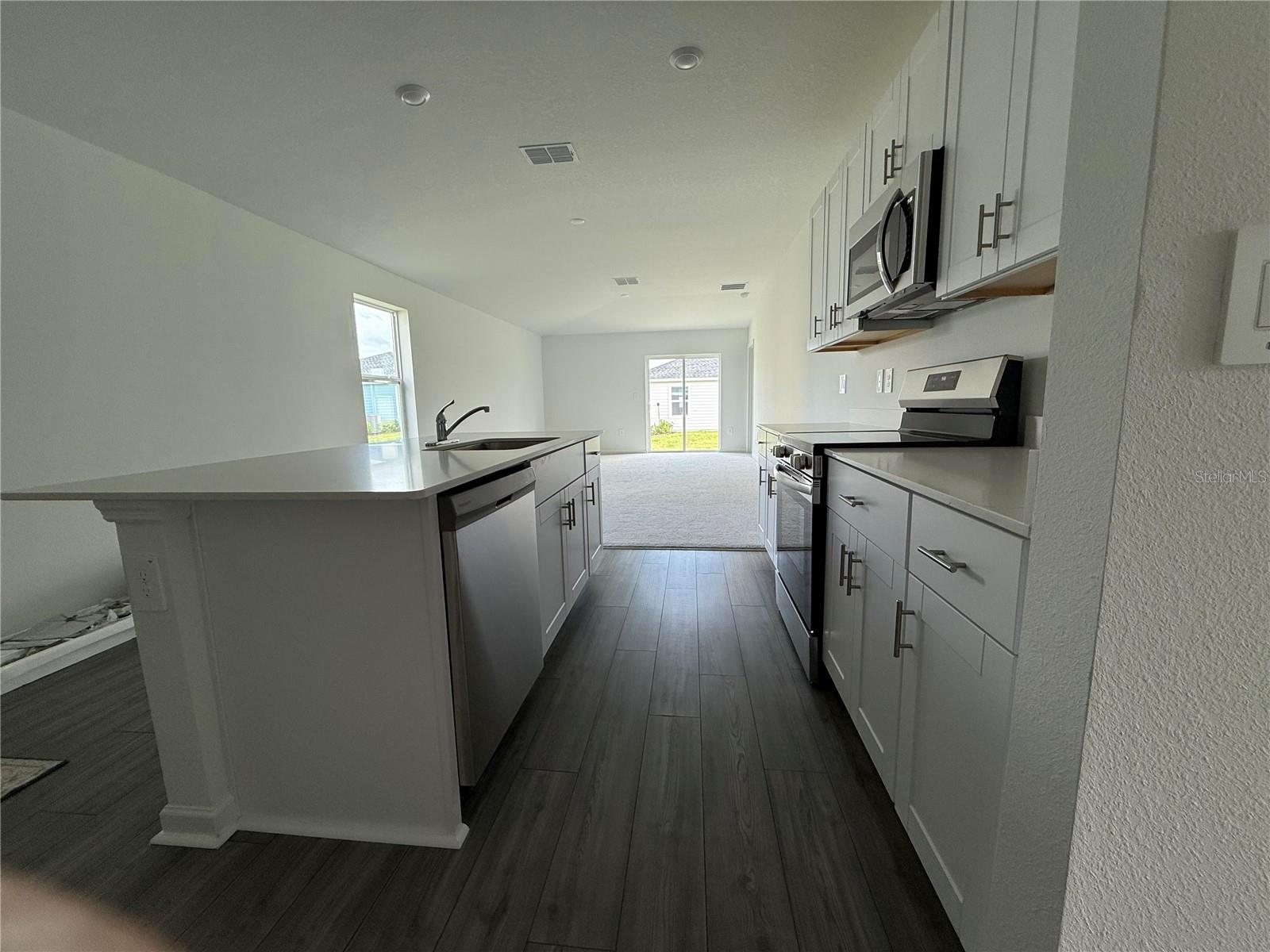 Image 4 of 14 For 3215 38th Street