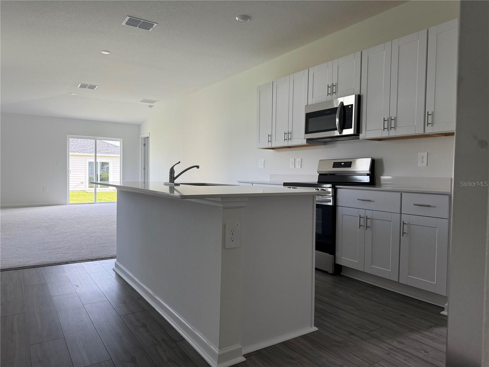 Image 6 of 14 For 3215 38th Street