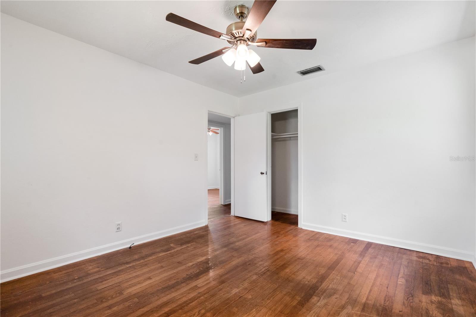 Image 17 of 22 For 1136 8th Street