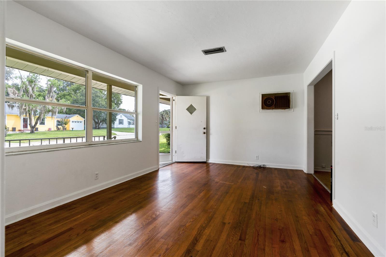 Image 20 of 22 For 1136 8th Street