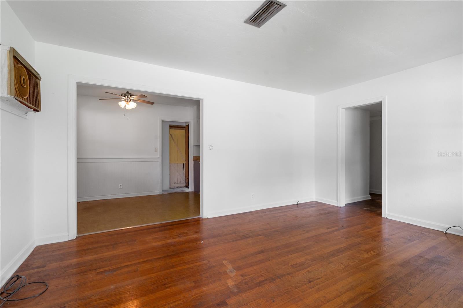 Image 5 of 22 For 1136 8th Street