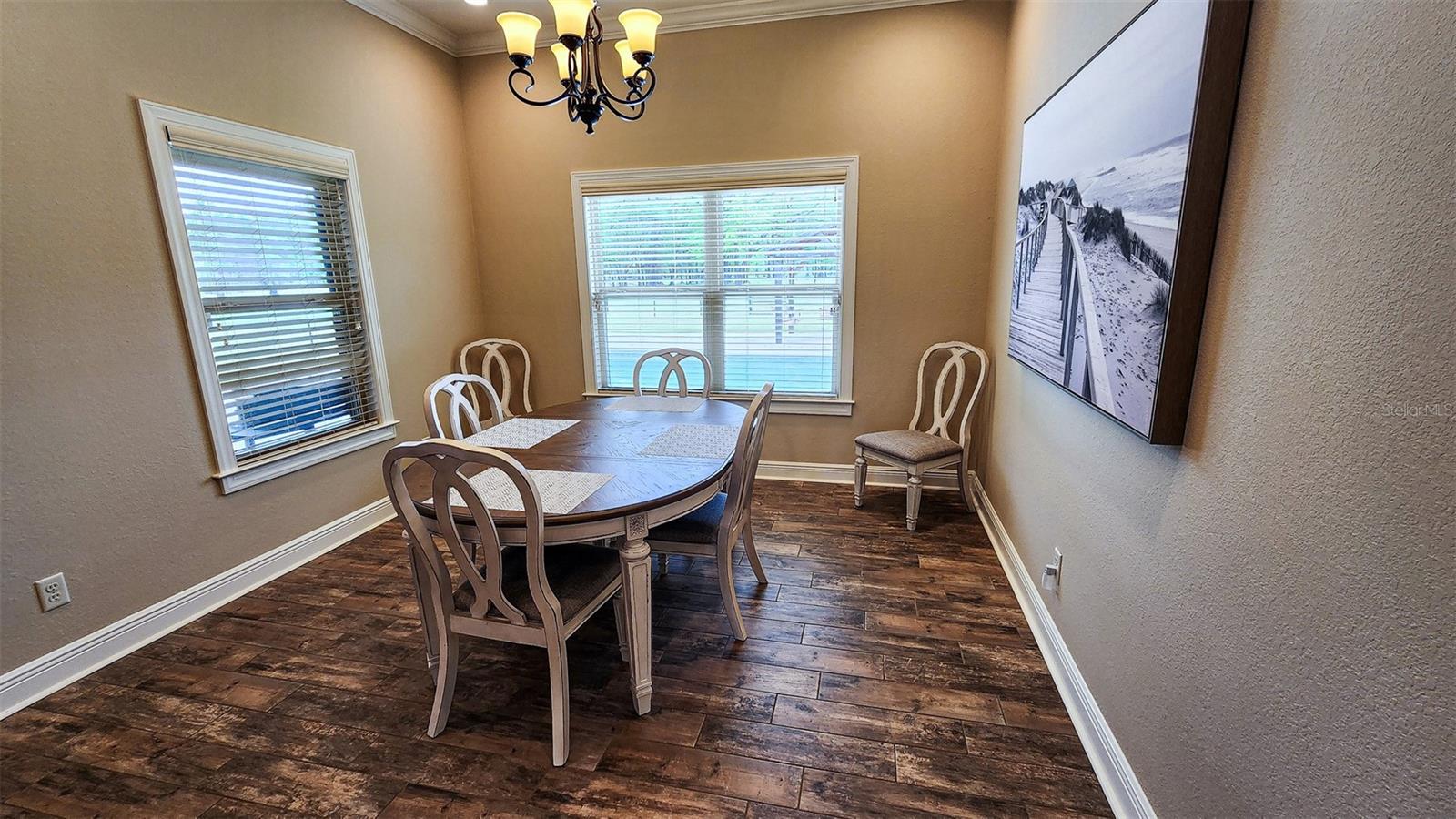 Image 14 of 100 For 7526 Weddington Road