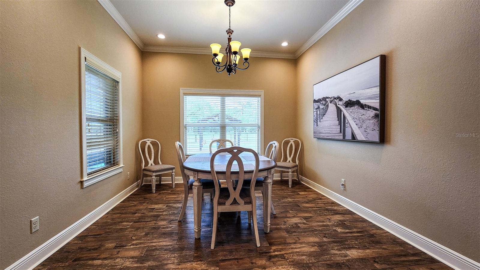 Image 16 of 100 For 7526 Weddington Road