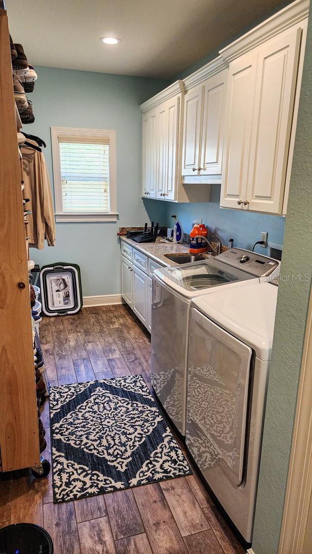 Image 19 of 100 For 7526 Weddington Road