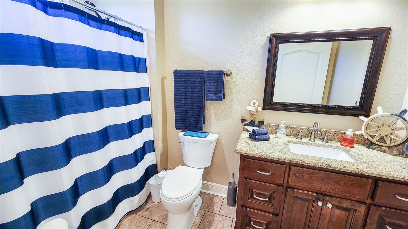 Image 40 of 100 For 7526 Weddington Road