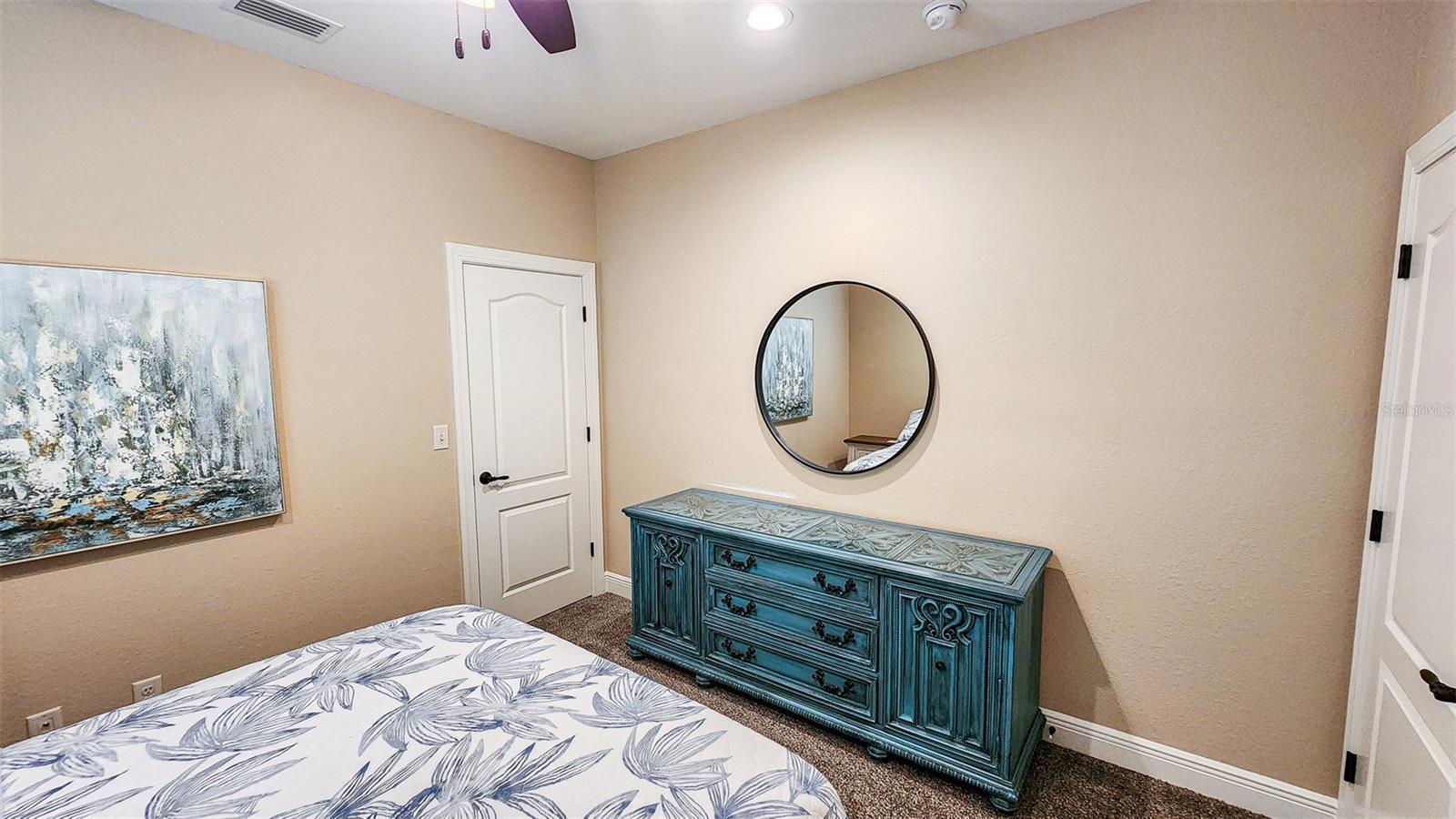 Image 42 of 100 For 7526 Weddington Road