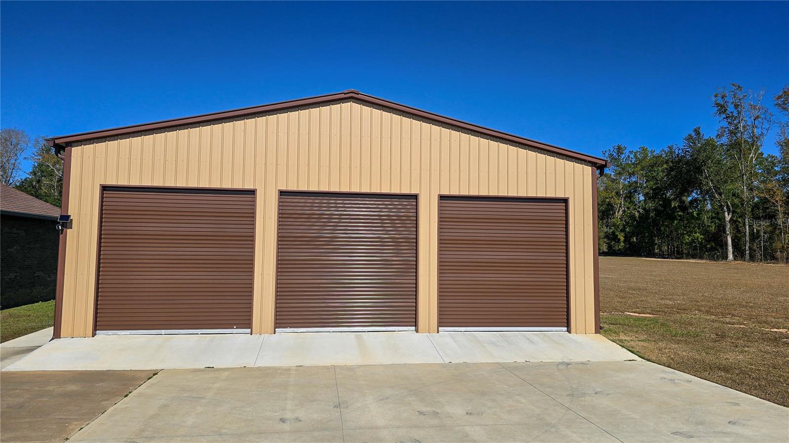 Image 53 of 100 For 7526 Weddington Road