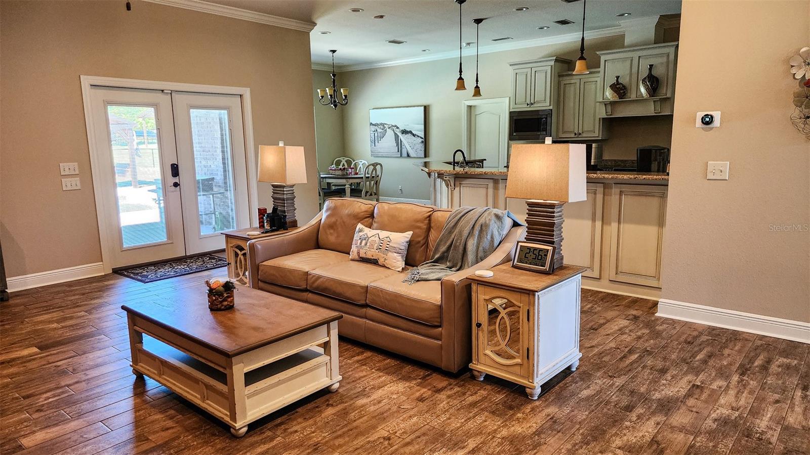 Image 6 of 100 For 7526 Weddington Road