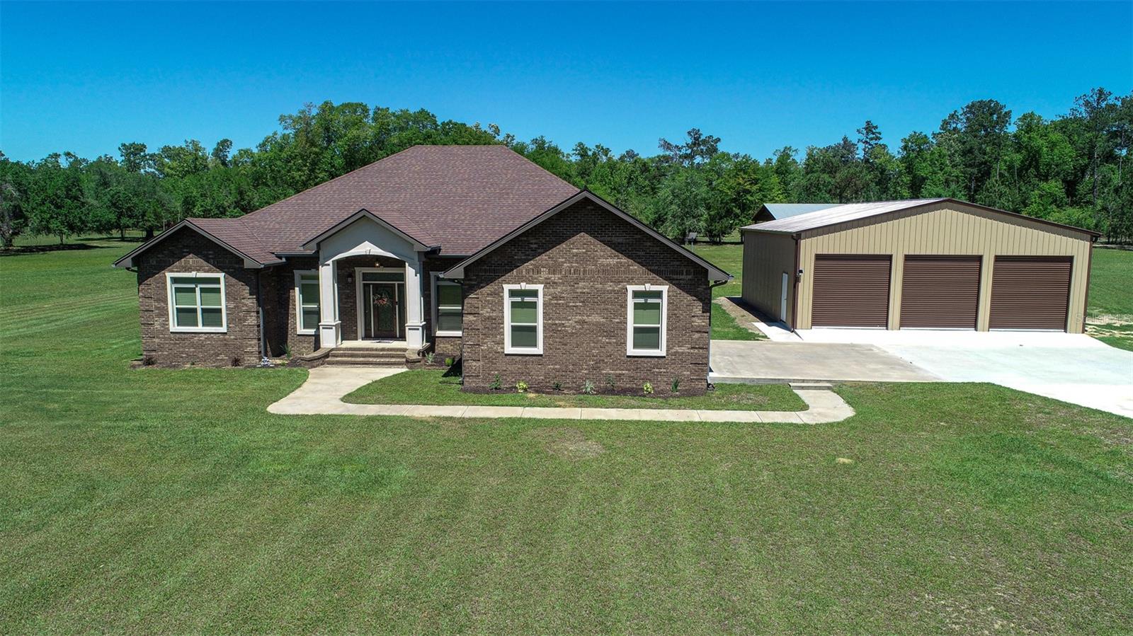 Image 72 of 100 For 7526 Weddington Road