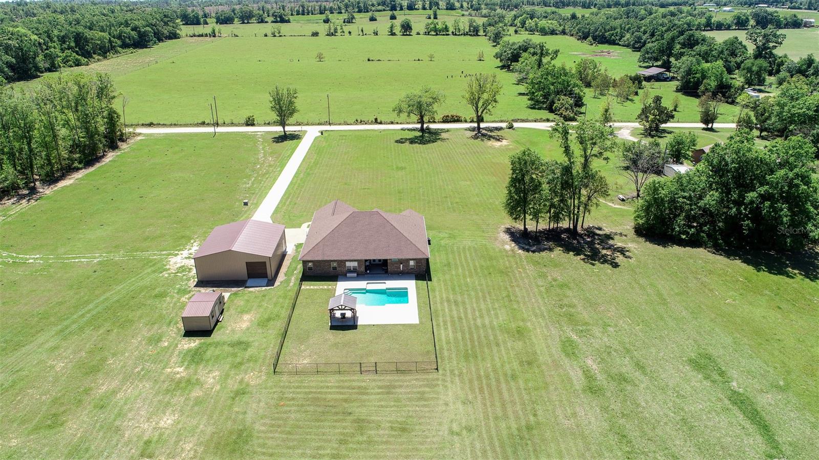 Image 82 of 100 For 7526 Weddington Road