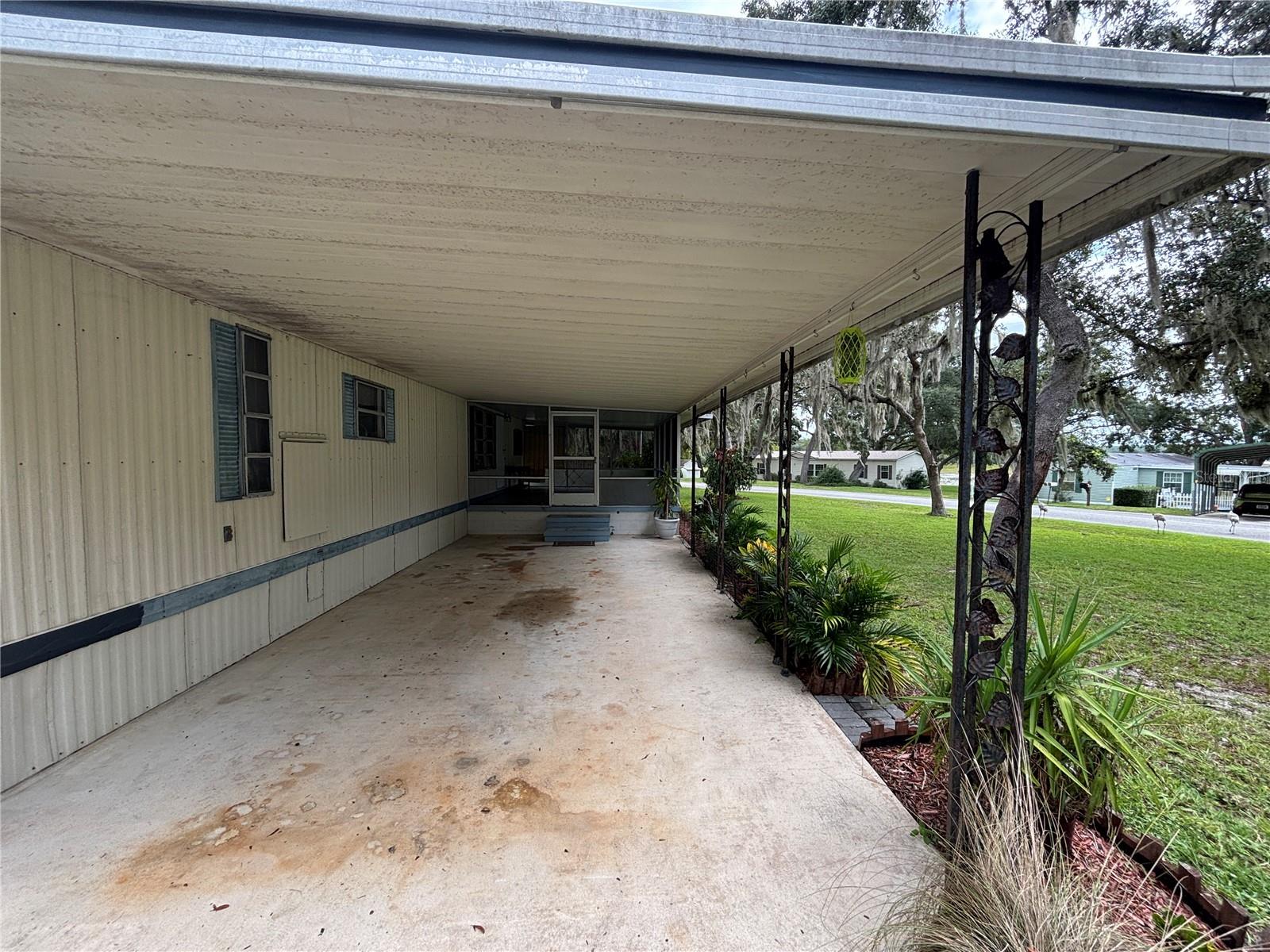 Image 18 of 52 For 19049 16th Place