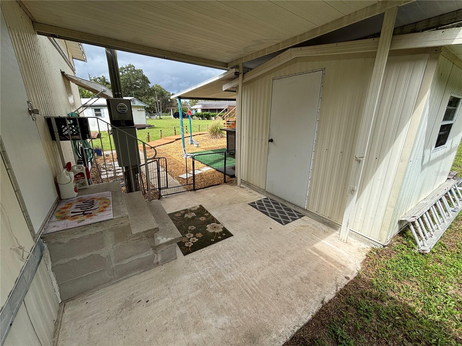Image 31 of 52 For 19049 16th Place