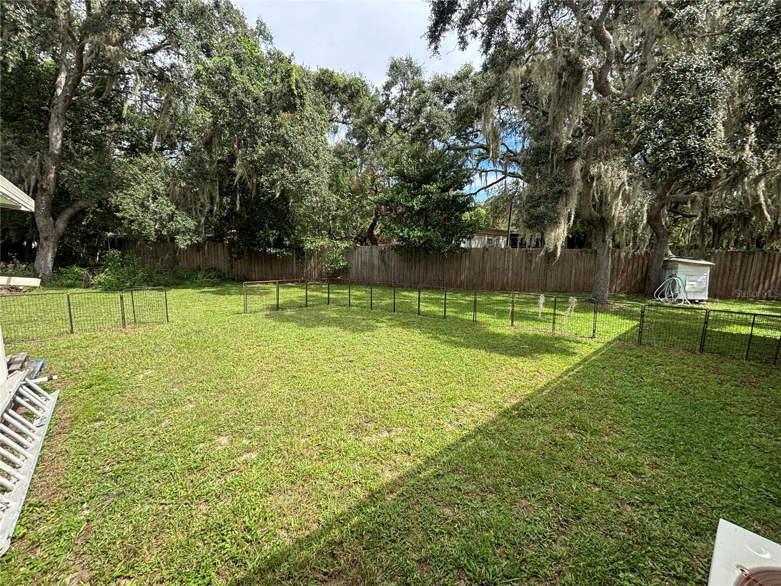 Image 33 of 52 For 19049 16th Place