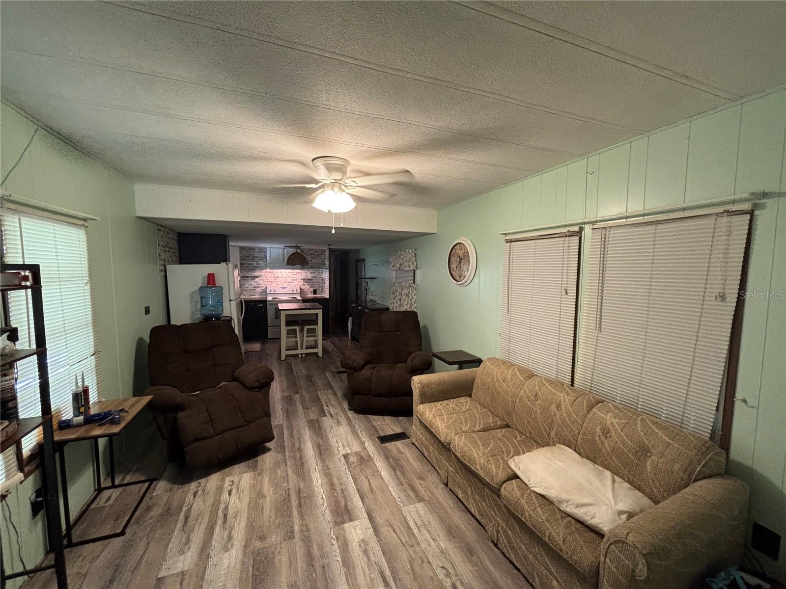Image 38 of 52 For 19049 16th Place