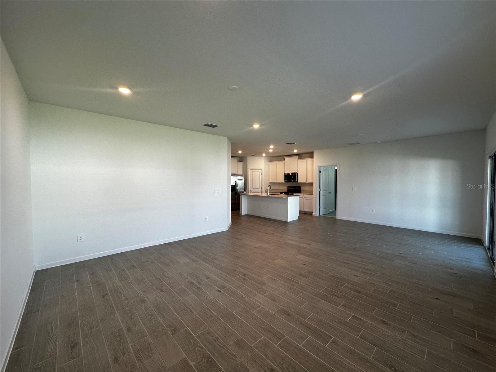 Image 28 of 36 For 3942 33rd Terrace