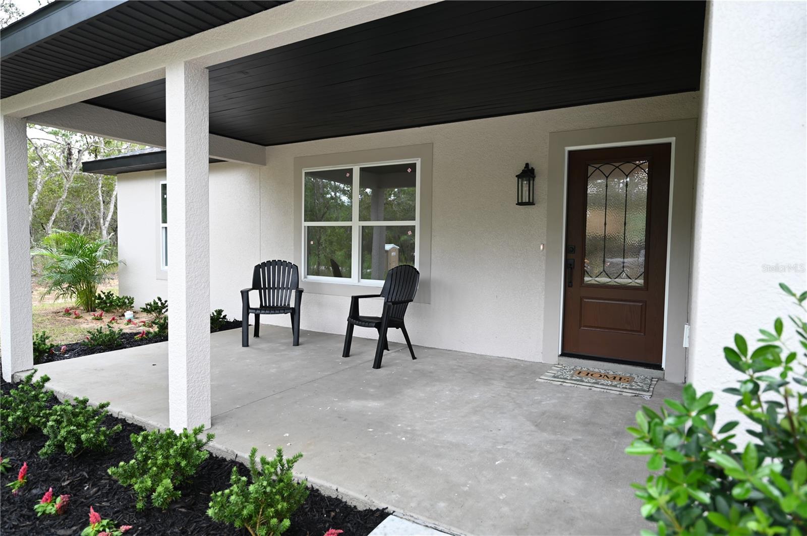 Image 3 of 33 For 24433 Tamarind Lane
