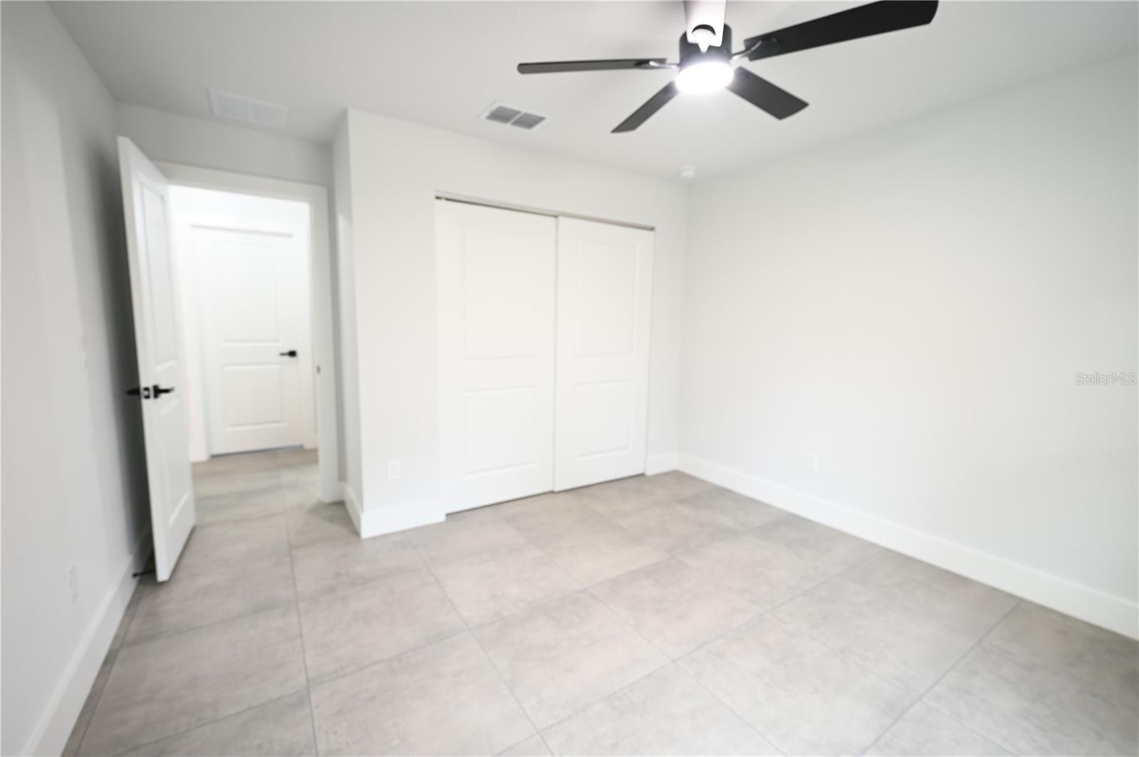 Image 33 of 33 For 24433 Tamarind Lane