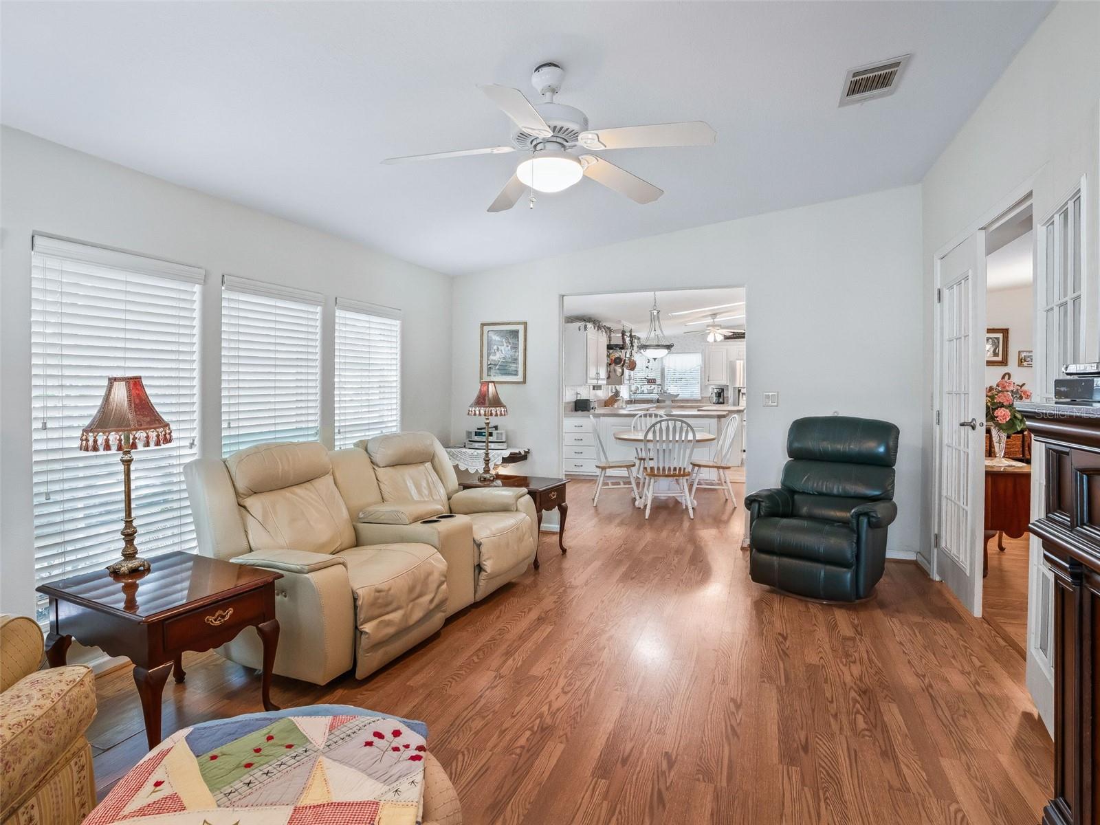 Image 11 of 38 For 9848 170th Lane